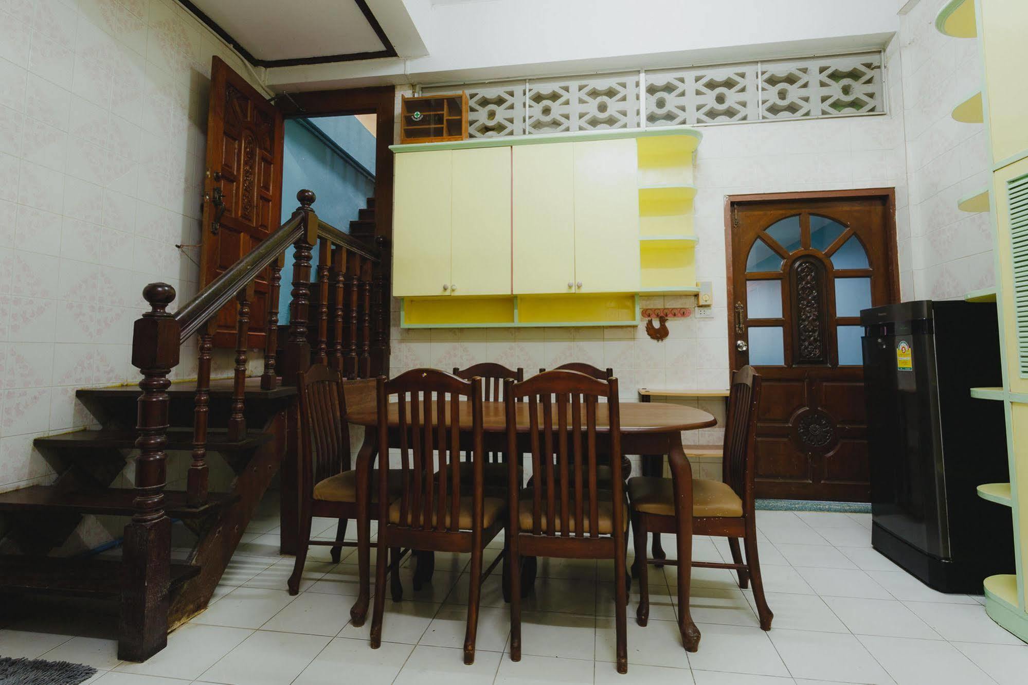 The Aree Hat Yai Hostel Eksteriør billede